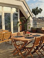 Rooftop City Residence