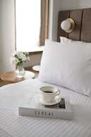 Meshk Airport hotel