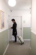 Meshk Airport hotel
