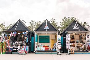 Whitstable's Beachcombers, Sleeps 10, Dog Friendly