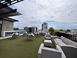 Condesa Apartments