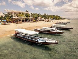 Mambo Beach Resort