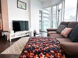 Luxury 2 Bedroom Lakeview