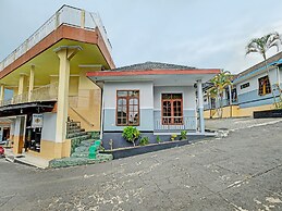 Hotel O Citra Dewi 2