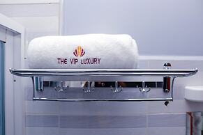 The VIP Luxury Lounge
