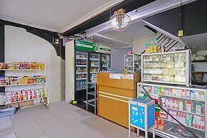 SPOT ON 92092 Wisma Nilam Sari Syariah