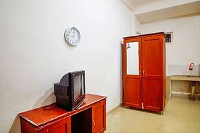 OYO 91647 Sanina Residence