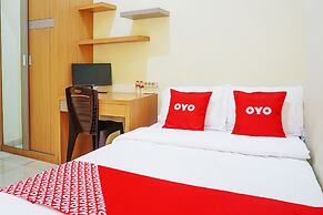 Flagship 90723 Berlima Guest House Syariah