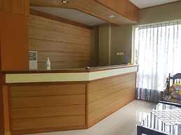 Hotel O Subur
