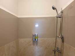 Hotel O Subur