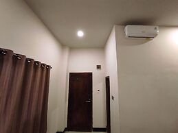 Hotel O Subur