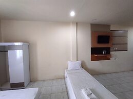 Hotel O Subur