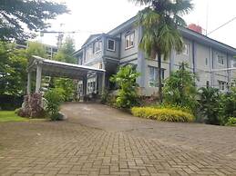 Hotel O Subur