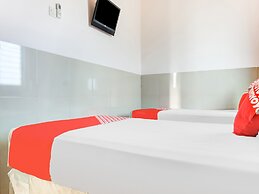 OYO 91316 Hh Guest House Makassar