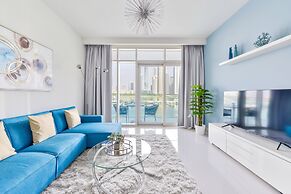 Sunrise Bay - Ultra Luxury Emaar Beachfront - Private Beach and Pool