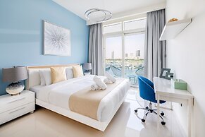 Sunrise Bay - Ultra Luxury Emaar Beachfront - Private Beach and Pool