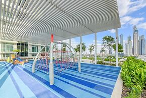 Sunrise Bay - Ultra Luxury Emaar Beachfront - Private Beach and Pool