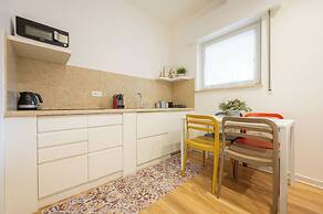 Debora's Flat