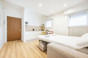Debora's Flat
