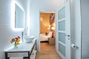 Georges Boutique Living