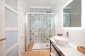 Georges Boutique Living