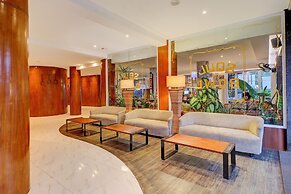 Palette Signature Hotel