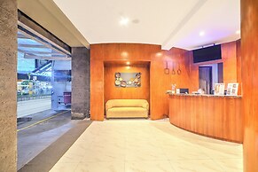 Palette Signature Hotel