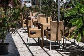 Hotel Selene