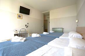 Hotel Selene