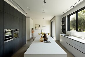 The Y House