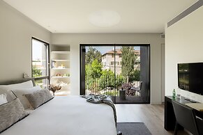 The Y House