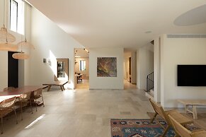The Y House