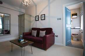 The Farmhouse at Mackworth