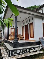 Gani Homestay