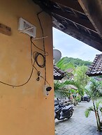 Gani Homestay