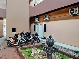 Hotel O N Guesthouse