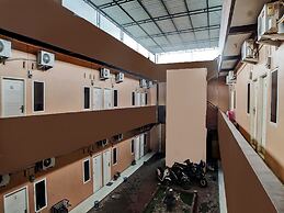 Hotel O N Guesthouse