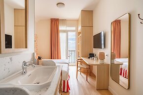 Villa Camille Hotel & Spa
