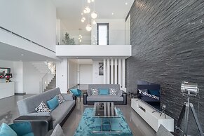Villa das Amendoeiras