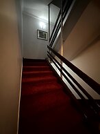 Headman Hotel
