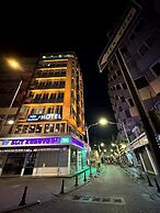 Headman Hotel
