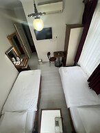 Headman Hotel