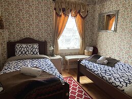St. George Hotel