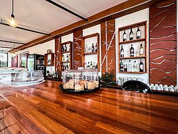 HOTEL GOLEN ROSS