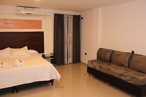 HOTEL GOLEN ROSS