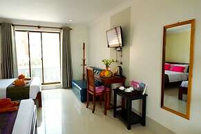 Nary Villa
