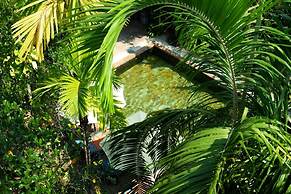Nary Villa