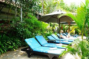 Nary Villa