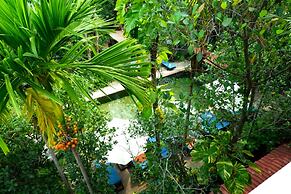 Nary Villa