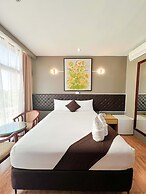 Cebu Capitol Central Hotel & Suites powered by Cocotel